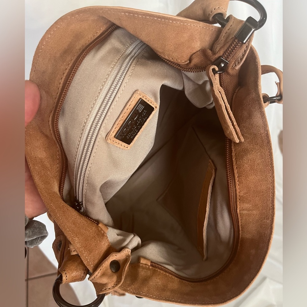 Innue leather handbag - Picture 5 of 6